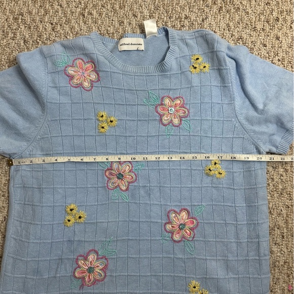 Alfred Dunner Embroidered Floral Light Blue Sweater size XL - Picture 8 of 8